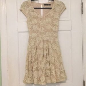 White and cream lace dress, size x-small